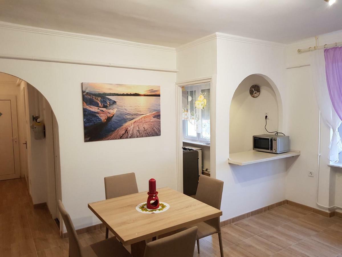 Lia Apartman キシュクンハラシュ エクステリア 写真